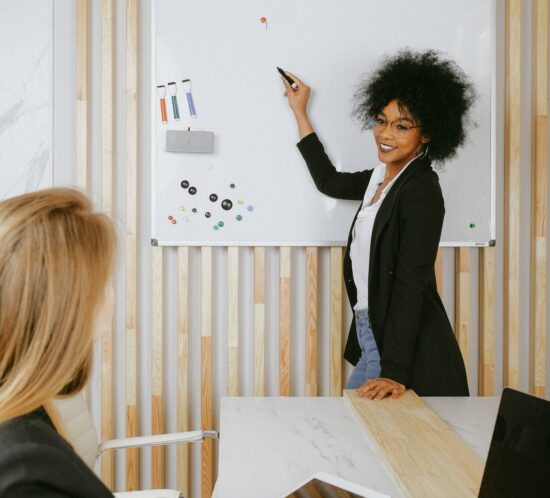 Menschen in einem Workshop